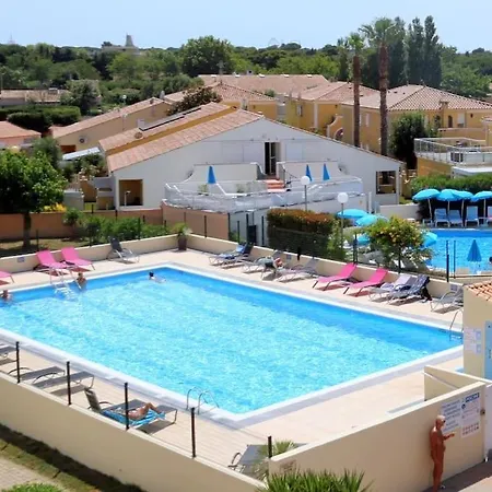 513, Port Soleil B3 Au Village Naturiste * Agde